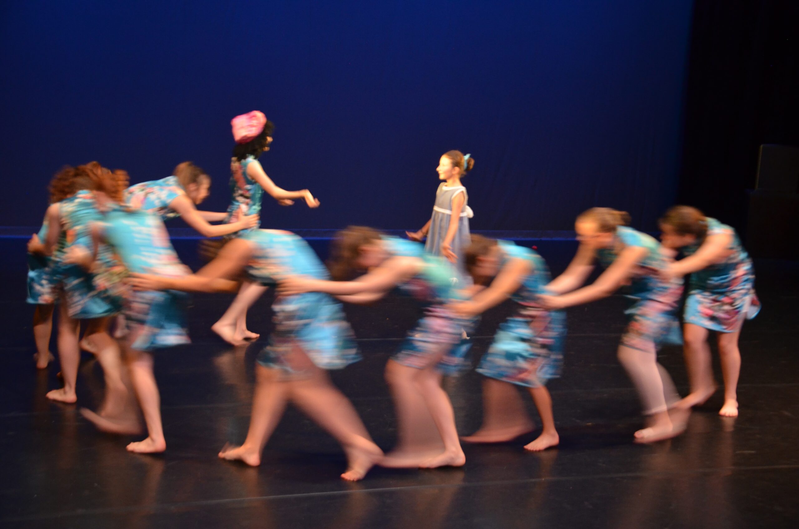 L’ISTS accueille le spectacle de l’école de danse Carole Prez, « Alice au pays des Merveilles », dimanche 10 décembre à 18h30