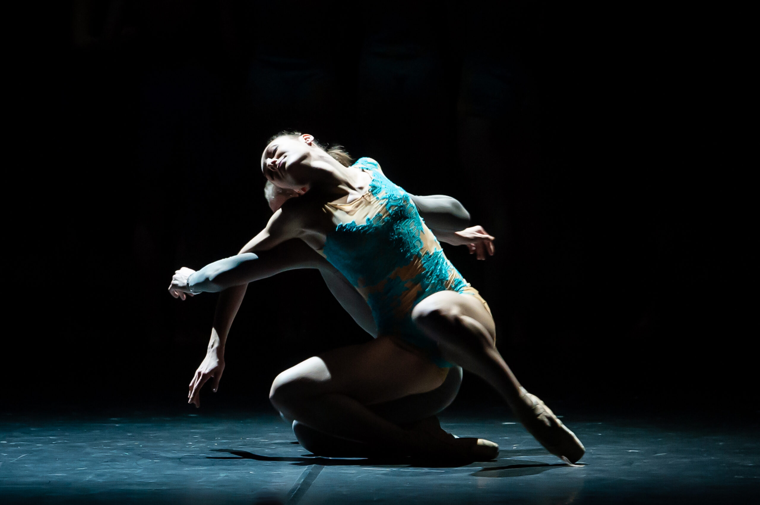 Le Théâtre Benoît XII accueille le Conservatoire à Rayonnement Régional du Grand Avignon pour le spectacle « Libre court » – Histoire d’apprentis danseurs