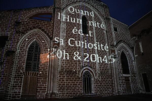 Mapping architectural et sonore -Église des Célestins, Avignon / ©Nadia L - ISTS