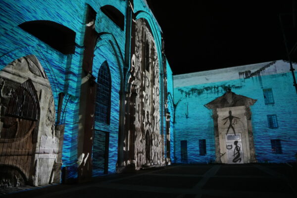 Mapping architectural et sonore -Église des Célestins, Avignon / ©Nadia L - ISTS