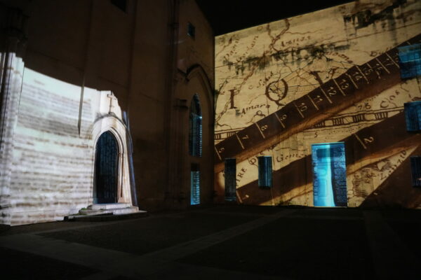 Mapping architectural et sonore -Église des Célestins, Avignon / ©Nadia L - ISTS