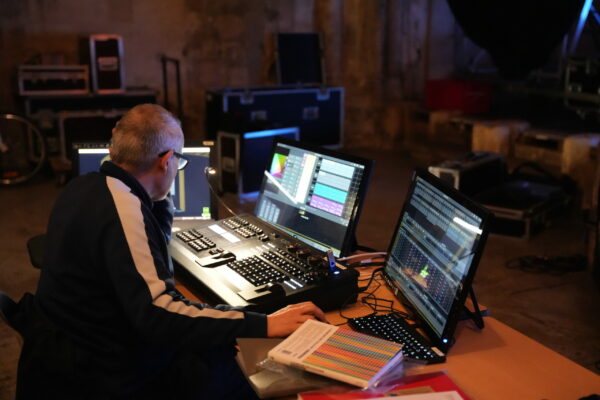 Consoles EOS Niveaux 1 & 2 / ©Nadia L - ISTS