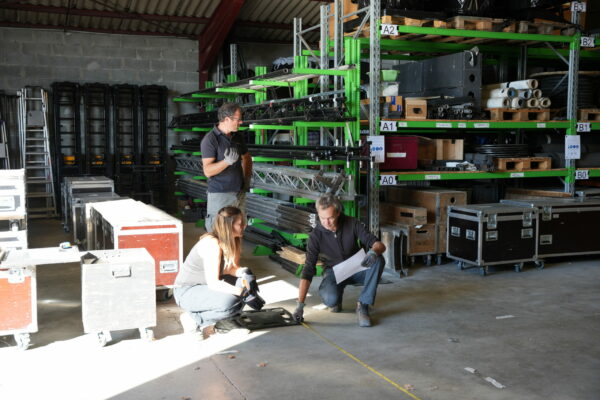 Technicien compétent pour l’inspection en exploitation des structures provisoires et démontables / ©Nadia L - ISTS