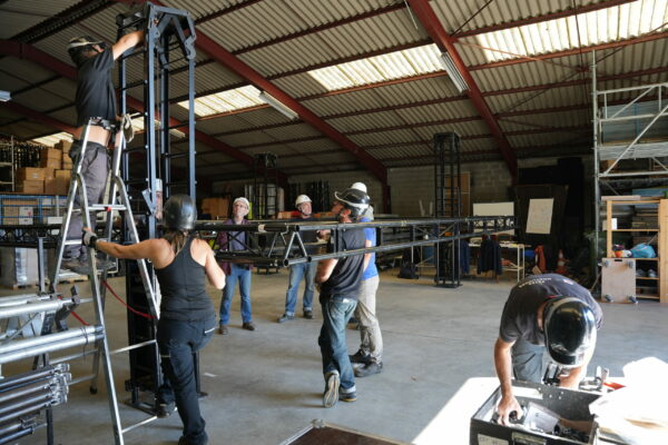 Technicien compétent pour l’inspection en exploitation des structures provisoires et démontables / ©Nadia L - ISTS