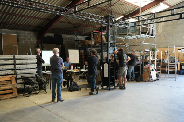 Technicien compétent pour l’inspection en exploitation des structures provisoires et démontables / ©Nadia L - ISTS