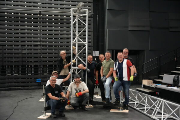 Technicien compétent pour l’inspection en exploitation des structures provisoires et démontables / ©Nadia L - ISTS