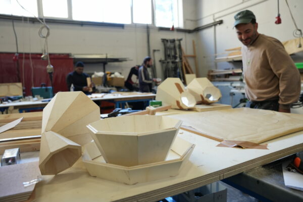 Pavillons de haut-parleurs pour téléphone