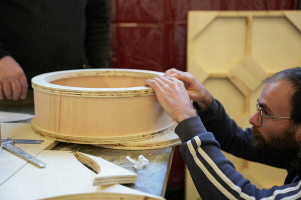 Réalisation de boites avec défonceuse et contreplaqués cintrables