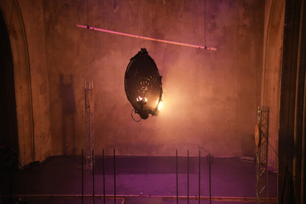 Effets pyrotechniques sur une structure